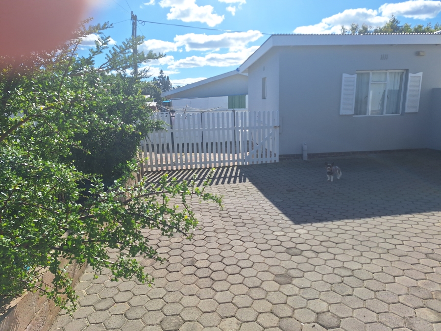 4 Bedroom Property for Sale in Hartenbos Central Western Cape